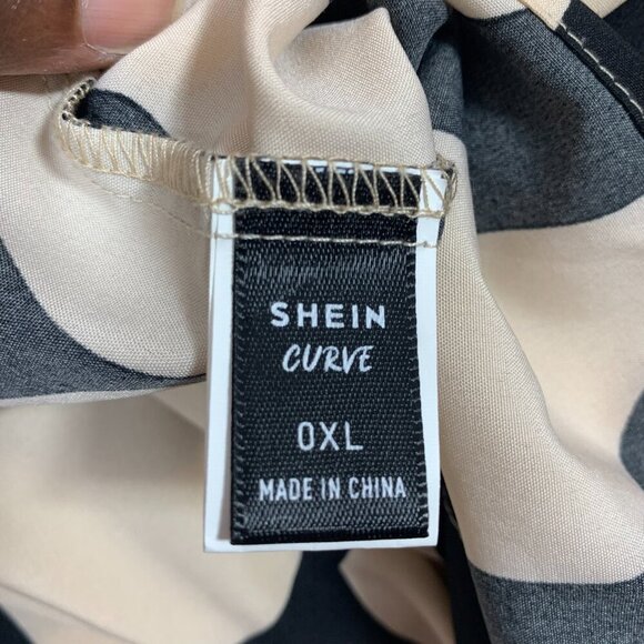 SHEIN puffed 3/4sleeve blouse size xl - Picture 4 of 16